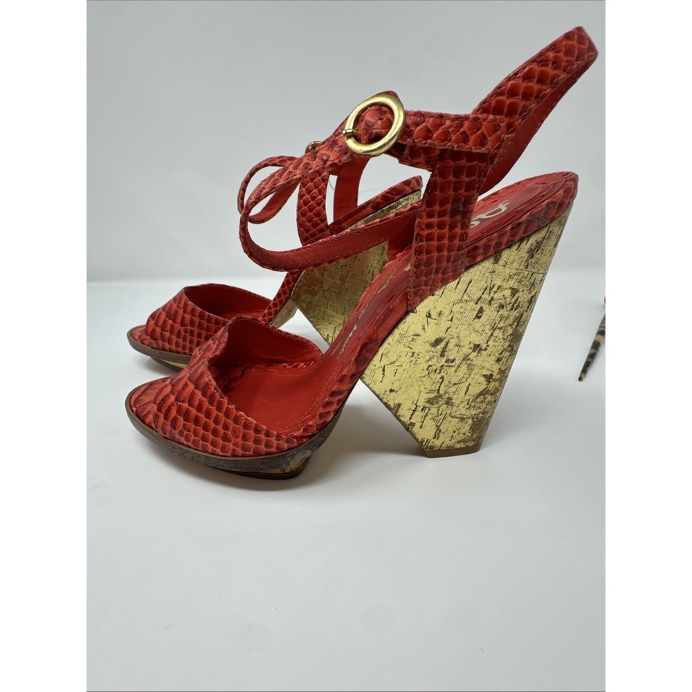 Alice Olivia Franca coral red snakeskin leather platform wedge sandal 37 shoe 7
